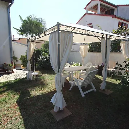 Neily Apartman Rovinj