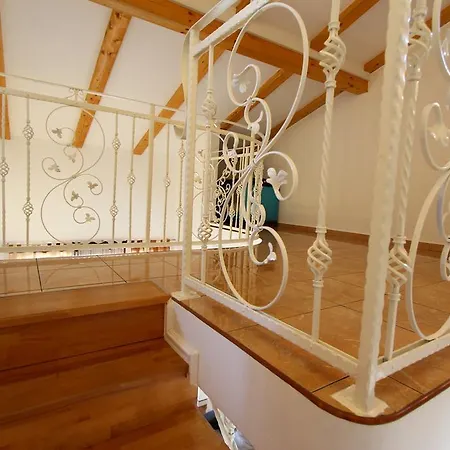 Neily Apartman Rovinj