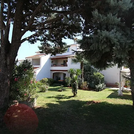 Lägenhet Neily Rovinj